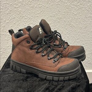 Kedsport Brown Hiking Boots 10